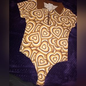 Snap one piece brown collared top